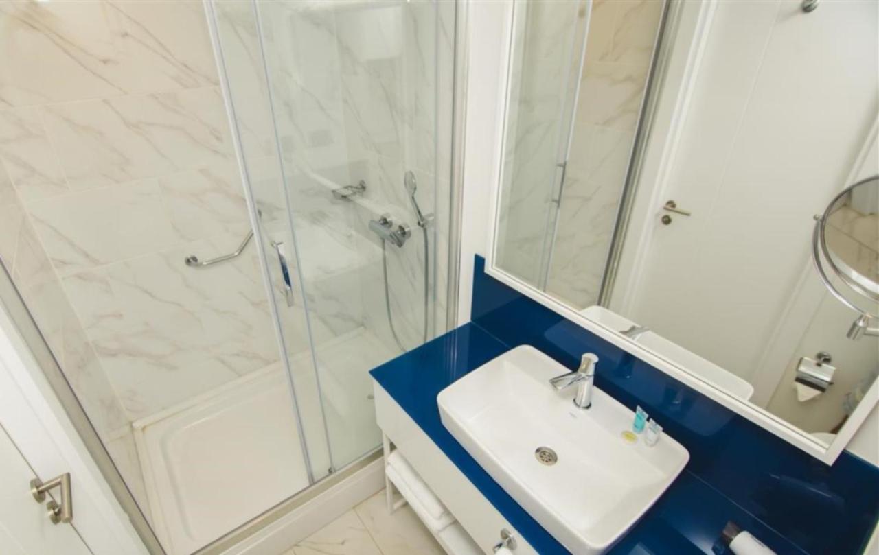 Delux Sea View Aparthotel In Orbi City Μπατούμι Εξωτερικό φωτογραφία